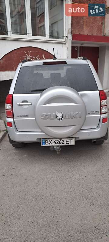 Позашляховик / Кросовер Suzuki Grand Vitara 2005 в Хмельницькому фото 3 Позашляховик / Кросовер Suzuki Grand Vitara 2005 в Хмельницькому