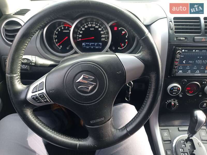 Внедорожник / Кроссовер Suzuki Grand Vitara 2016 в Запорожье фото 7 Внедорожник / Кроссовер Suzuki Grand Vitara 2016 в Запорожье