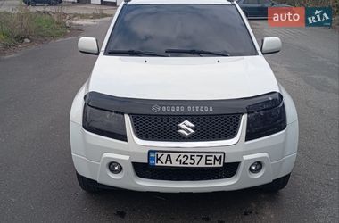 Внедорожник / Кроссовер Suzuki Grand Vitara 2006 в Чернигове