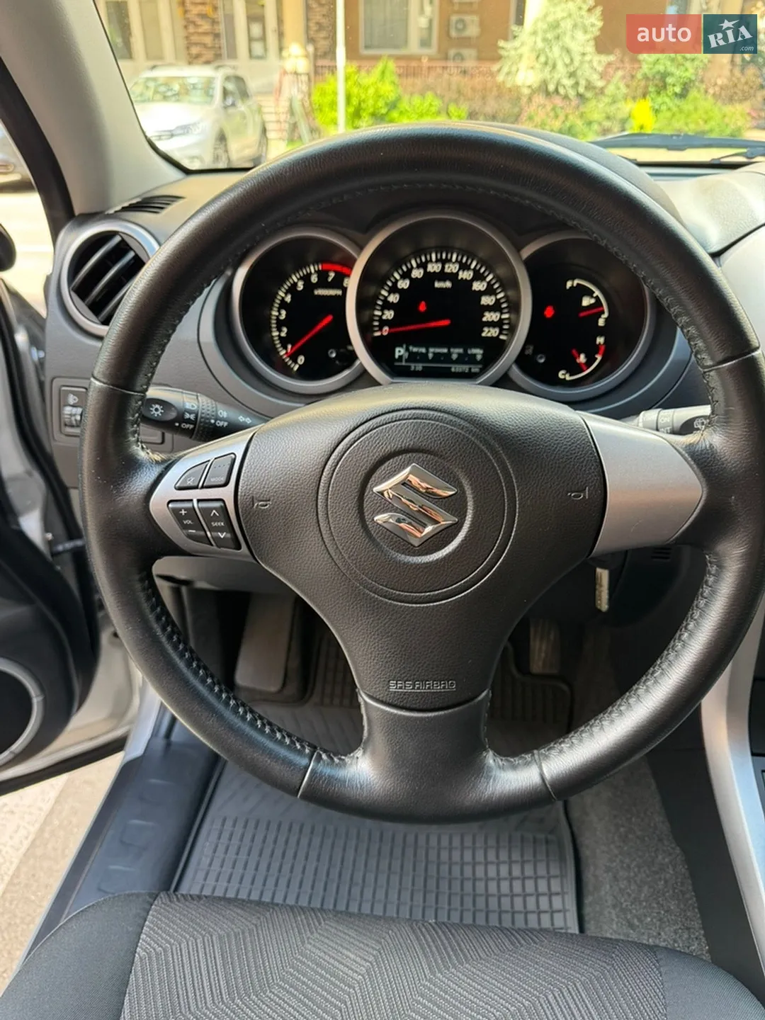 2015 Suzuki Grand Vitara - мініатюра 15