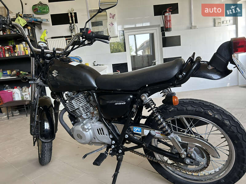 Мотоцикл Классік Suzuki GrassTracker 250 2005 в Вінниці