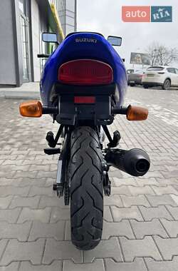 Мотоцикл Без обтікачів (Naked bike) Suzuki GS 500 2004 в Рівному