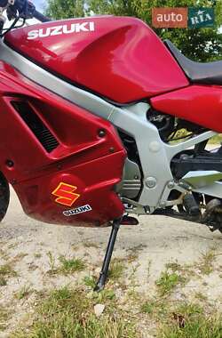 Спортбайк Suzuki GS 500E 1997 в 