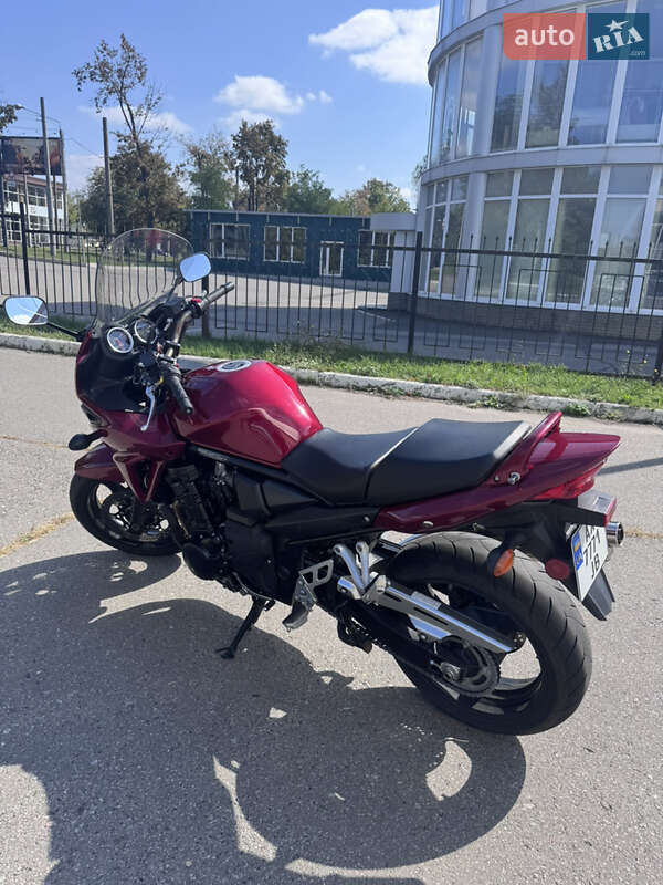 Мотоцикл Спорт-туризм Suzuki GSF 1250S 2015 в Харькове