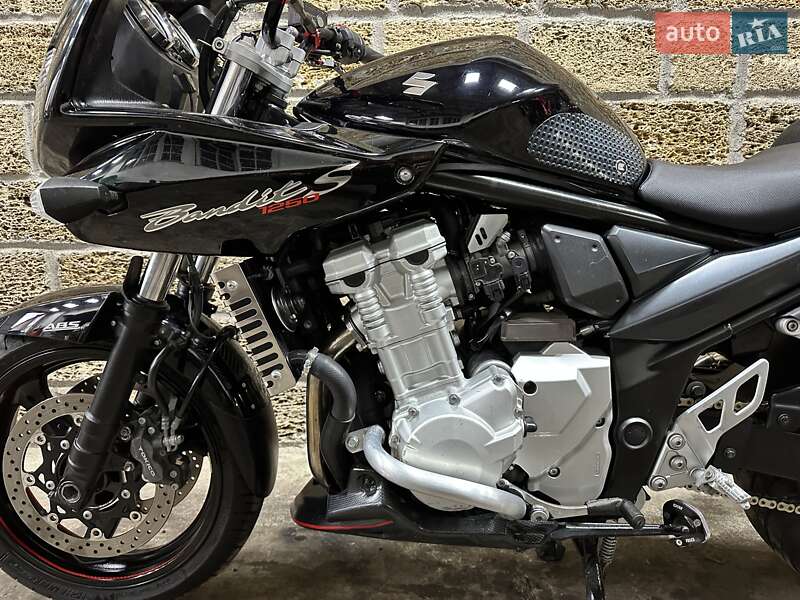 Мотоцикл Спорт-туризм Suzuki GSF 1250S 2008 в Одесі фото 3 Мотоцикл Спорт-туризм Suzuki GSF 1250S 2008 в Одесі