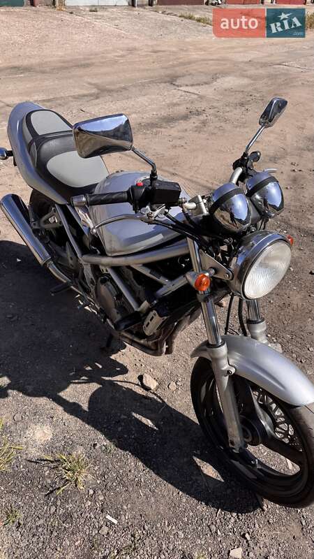 Мотоцикл Без обтекателей (Naked bike) Suzuki GSF 250 Bandit 1998 в Николаеве