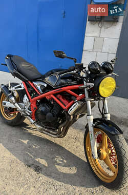 Мотоцикл Без обтекателей (Naked bike) Suzuki GSF 250 Bandit 1996 в Белой Церкви