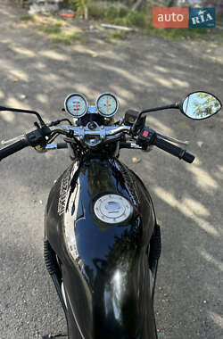 Мотоцикл Без обтекателей (Naked bike) Suzuki GSF 400 Bandit 1991 в 
