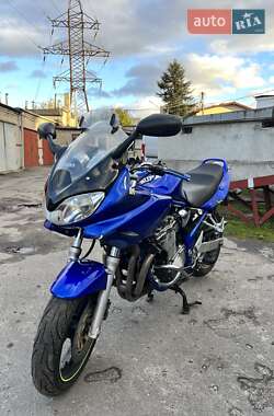 Мотоцикл Спорт-туризм Suzuki GSF 600 Bandit S 2002 в  фото 7 Мотоцикл Спорт-туризм Suzuki GSF 600 Bandit S 2002 в