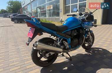 Спортбайк Suzuki GSF 650 Bandit 2005 в 