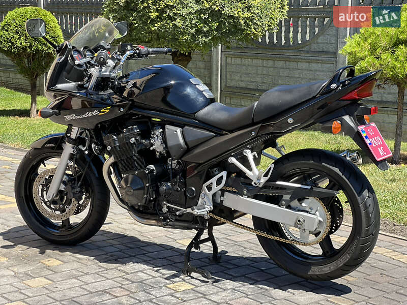 Мотоцикл Спорт-туризм Suzuki GSF 650 Bandit 2005 в Буске