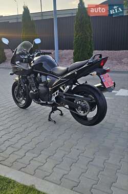 Мотоцикл Спорт-туризм Suzuki GSF 650 Bandit 2011 в 