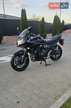 Мотоцикл Спорт-туризм Suzuki GSF 650 Bandit 2011 в 