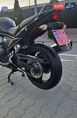Мотоцикл Спорт-туризм Suzuki GSF 650 Bandit 2011 в 