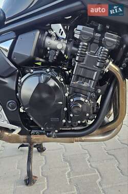 Мотоцикл Спорт-туризм Suzuki GSF 650 Bandit 2011 в 