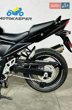 Мотоцикл Туризм Suzuki GSF 650 Bandit 2011 в 