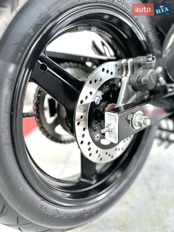 Спортбайк Suzuki GSR 250 2013 в Одессе