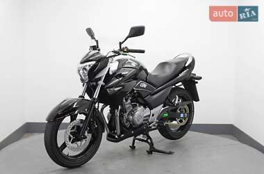 Мотоцикл Без обтекателей (Naked bike) Suzuki GSR 250 2015 в Гнивани