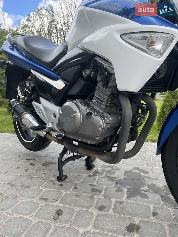 Мотоцикл Без обтекателей (Naked bike) Suzuki GSR 250 2016 в Виннице