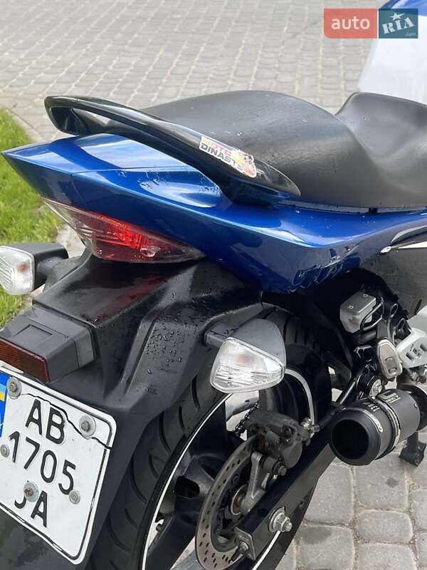 Мотоцикл Без обтекателей (Naked bike) Suzuki GSR 250 2016 в Виннице