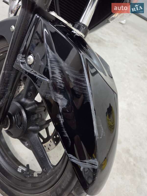 Мотоцикл Классик Suzuki GSR 250 2015 в Борисполе