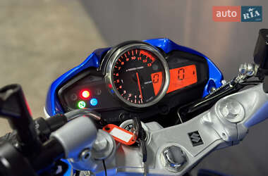 Мотоцикл Без обтекателей (Naked bike) Suzuki GSR 250 2016 в 