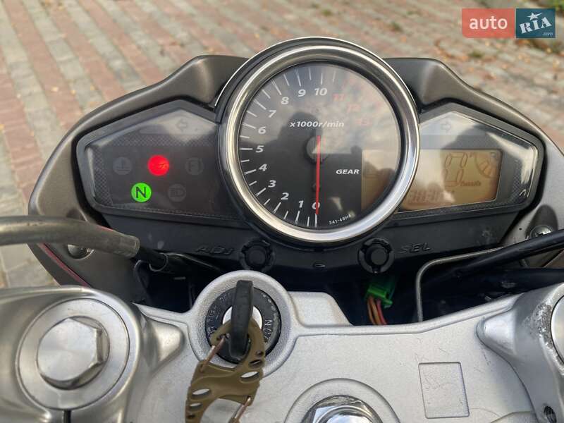 Мотоцикл Классик Suzuki GSR 250 2017 в Ладыжине