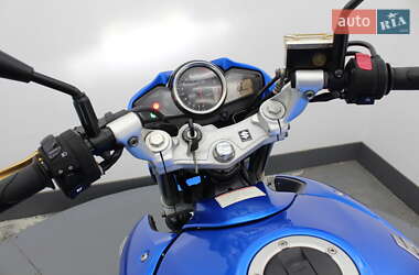Мотоцикл Без обтекателей (Naked bike) Suzuki GSR 250 2015 в 