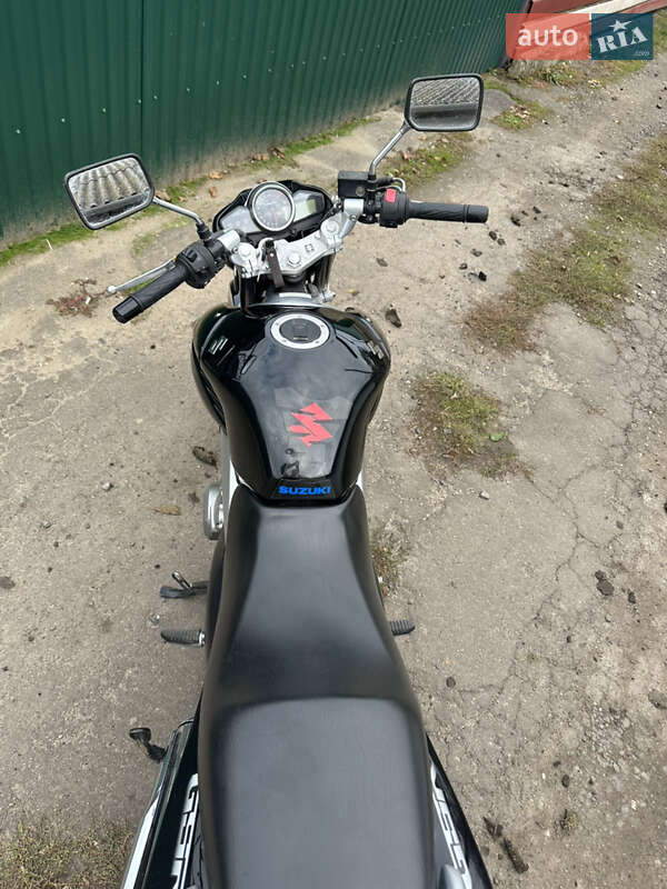 Мотоцикл Классик Suzuki GSR 250 2016 в Ямполе фото 7 Мотоцикл Классик Suzuki GSR 250 2016 в Ямполе