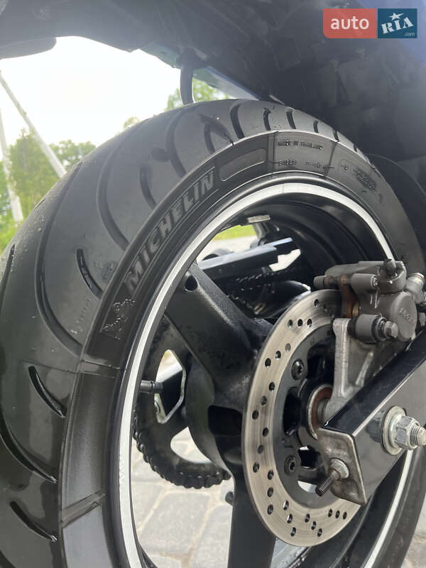 Мотоцикл Без обтекателей (Naked bike) Suzuki GSR 250 2016 в Виннице фото 5 Мотоцикл Без обтекателей (Naked bike) Suzuki GSR 250 2016 в Виннице