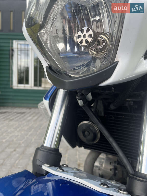 Мотоцикл Без обтекателей (Naked bike) Suzuki GSR 250 2016 в Виннице фото 8 Мотоцикл Без обтекателей (Naked bike) Suzuki GSR 250 2016 в Виннице