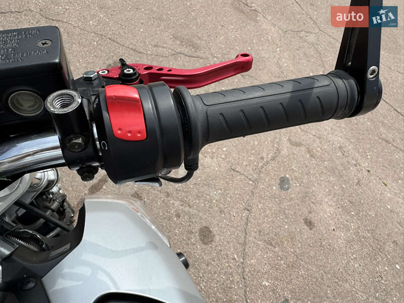 Мотоцикл Без обтікачів (Naked bike) Suzuki GSR 400 2006 в Сновську