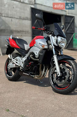 Мотоцикл Без обтекателей (Naked bike) Suzuki GSR 400 2006 в 