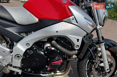 Мотоцикл Без обтекателей (Naked bike) Suzuki GSR 400 2006 в 