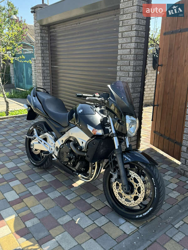 Мотоцикл Без обтекателей (Naked bike) Suzuki GSR 400 2009 в Одессе фото 4 Мотоцикл Без обтекателей (Naked bike) Suzuki GSR 400 2009 в Одессе