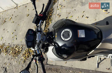 Мотоцикл Классик Suzuki GSR 400 2007 в 