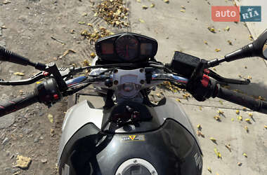 Мотоцикл Классик Suzuki GSR 400 2007 в 