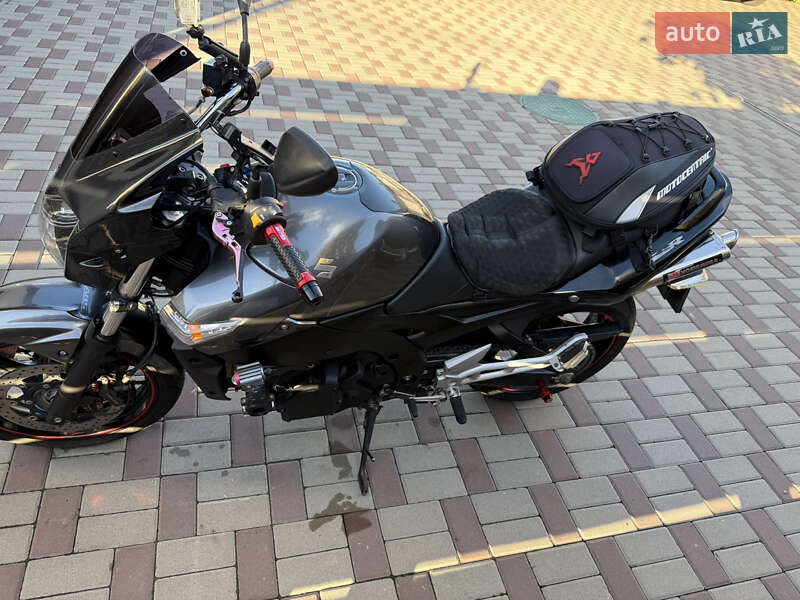 Мотоцикл Без обтікачів (Naked bike) Suzuki GSR 400 2010 в Києві