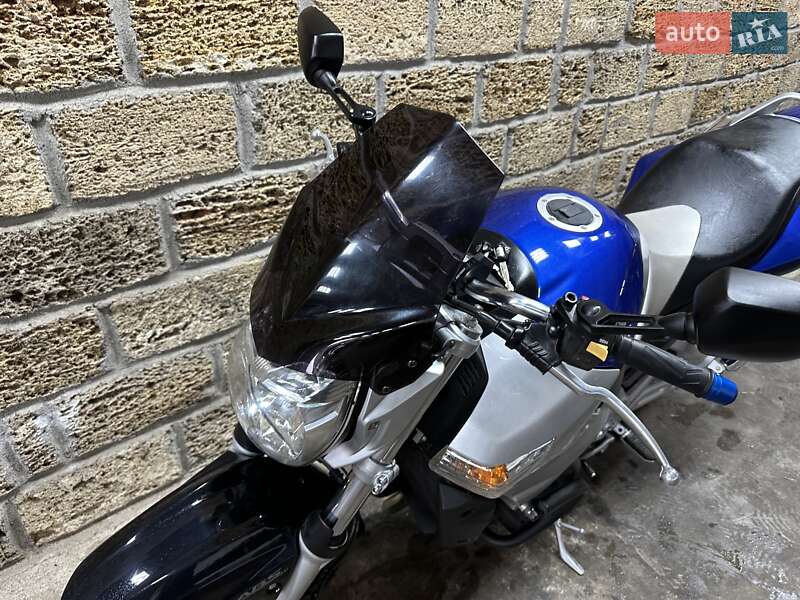 Мотоцикл Без обтекателей (Naked bike) Suzuki GSR 400 2007 в Одессе фото 4 Мотоцикл Без обтекателей (Naked bike) Suzuki GSR 400 2007 в Одессе