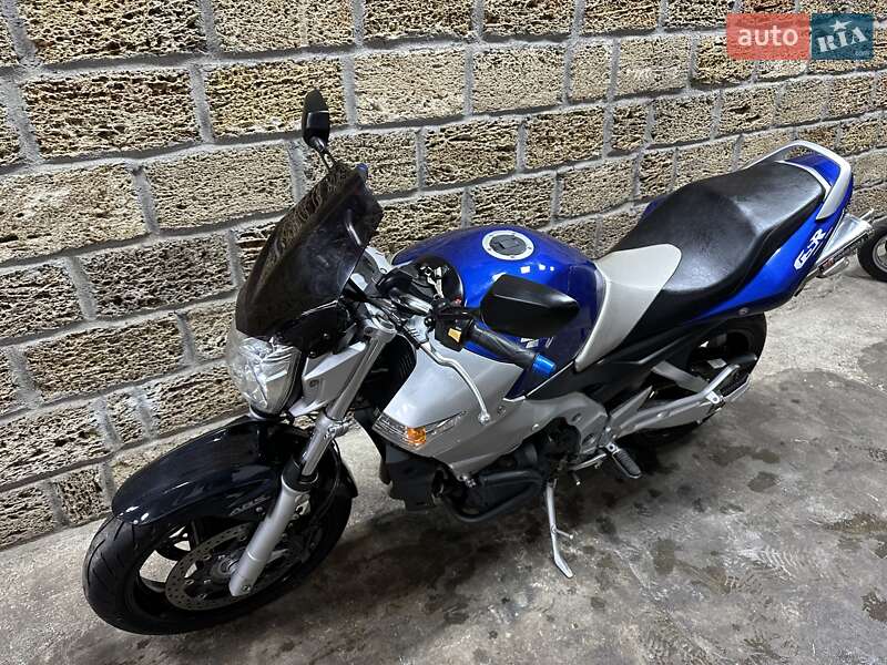 Мотоцикл Без обтекателей (Naked bike) Suzuki GSR 400 2007 в Одессе фото 2 Мотоцикл Без обтекателей (Naked bike) Suzuki GSR 400 2007 в Одессе