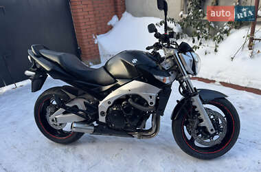 Мотоцикл Без обтекателей (Naked bike) Suzuki GSR 400 2006 в Сновске