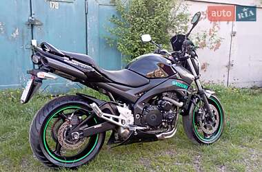 Мотоцикл Без обтекателей (Naked bike) Suzuki GSR 600 2007 в 