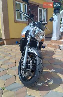 Мотоцикл Без обтекателей (Naked bike) Suzuki GSR 600 2007 в 