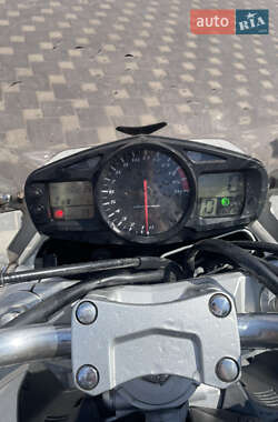 Мотоцикл Классік Suzuki GSR 600 2006 в 