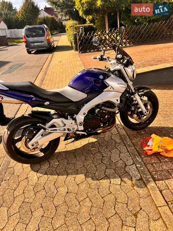 Мотоцикл Без обтекателей (Naked bike) Suzuki GSR 600 2008 в Богуславе