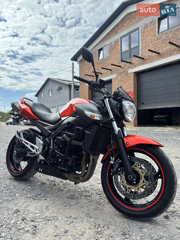 Мотоцикл Без обтекателей (Naked bike) Suzuki GSR 600 2010 в Виннице фото 15 Мотоцикл Без обтекателей (Naked bike) Suzuki GSR 600 2010 в Виннице