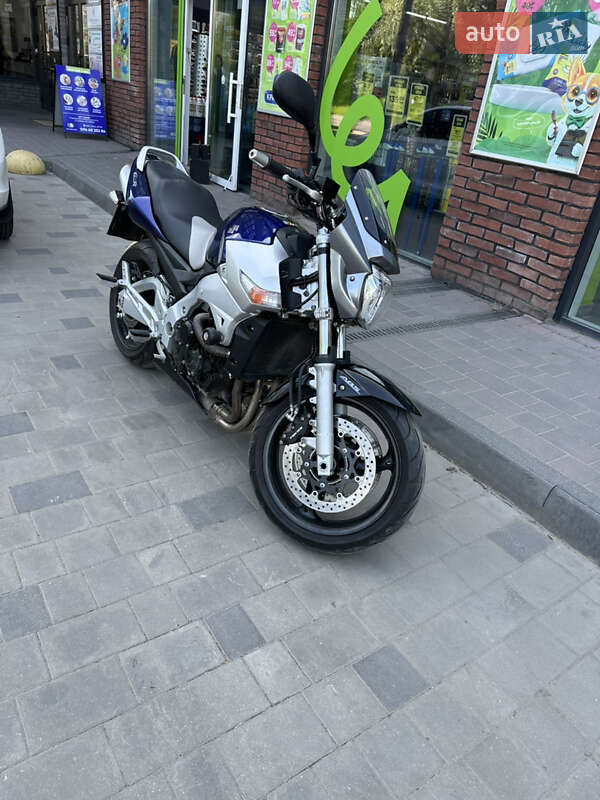 Мотоцикл Без обтекателей (Naked bike) Suzuki GSR 600 2007 в 