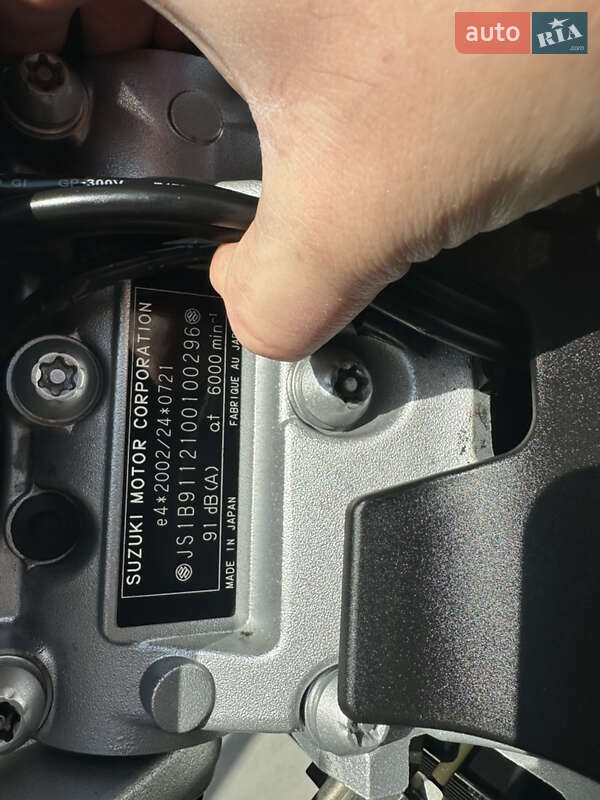 Мотоцикл Без обтекателей (Naked bike) Suzuki GSR 600 2007 в Хмельницком фото 5 Мотоцикл Без обтекателей (Naked bike) Suzuki GSR 600 2007 в Хмельницком
