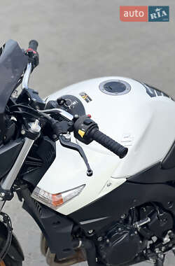 Мотоцикл Без обтекателей (Naked bike) Suzuki GSR 600 2010 в 