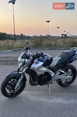 Мотоцикл Без обтекателей (Naked bike) Suzuki GSR 600 2007 в 
